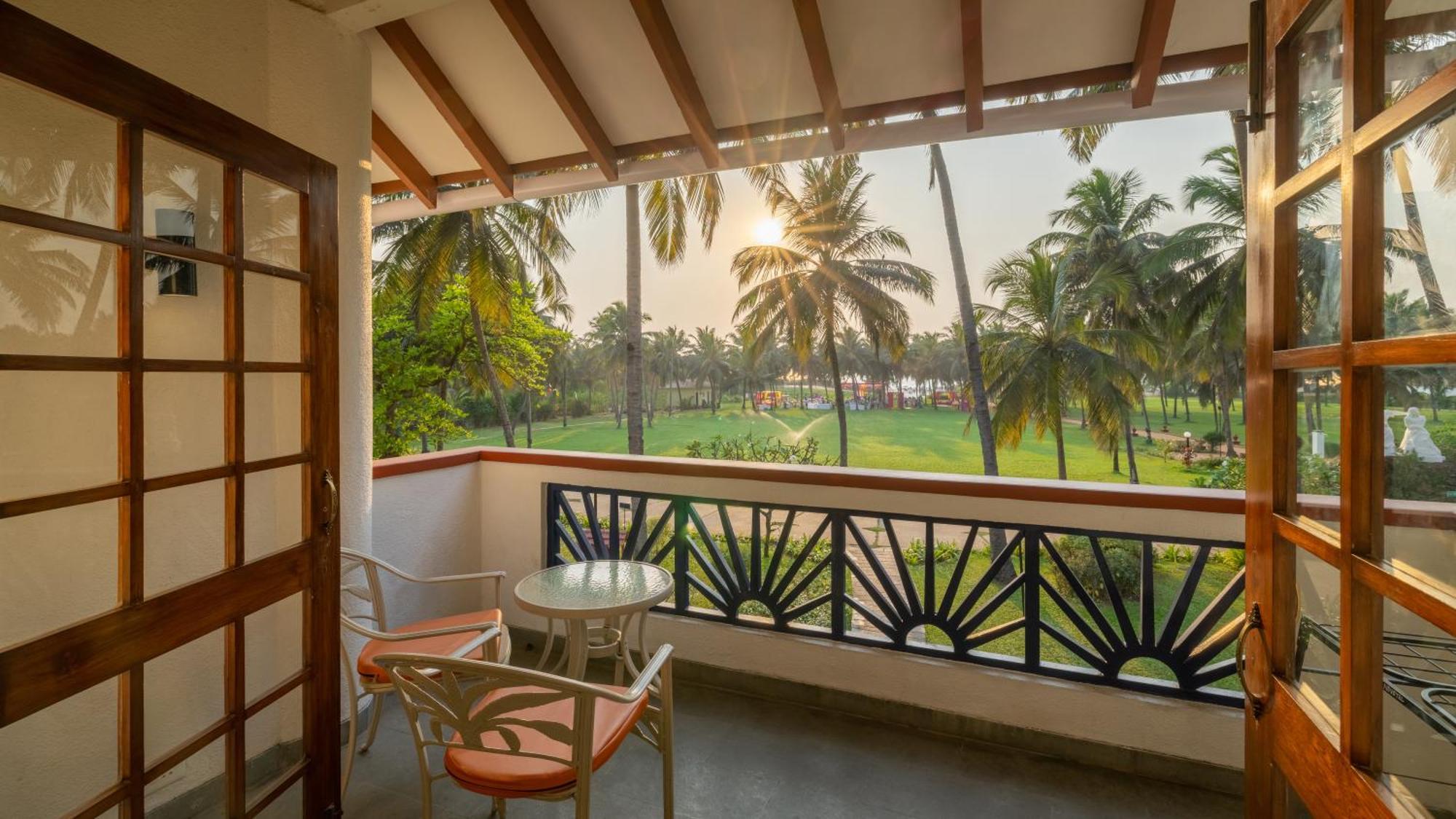 Novotel Goa Dona Sylvia Resort Cavelossim Exterior foto