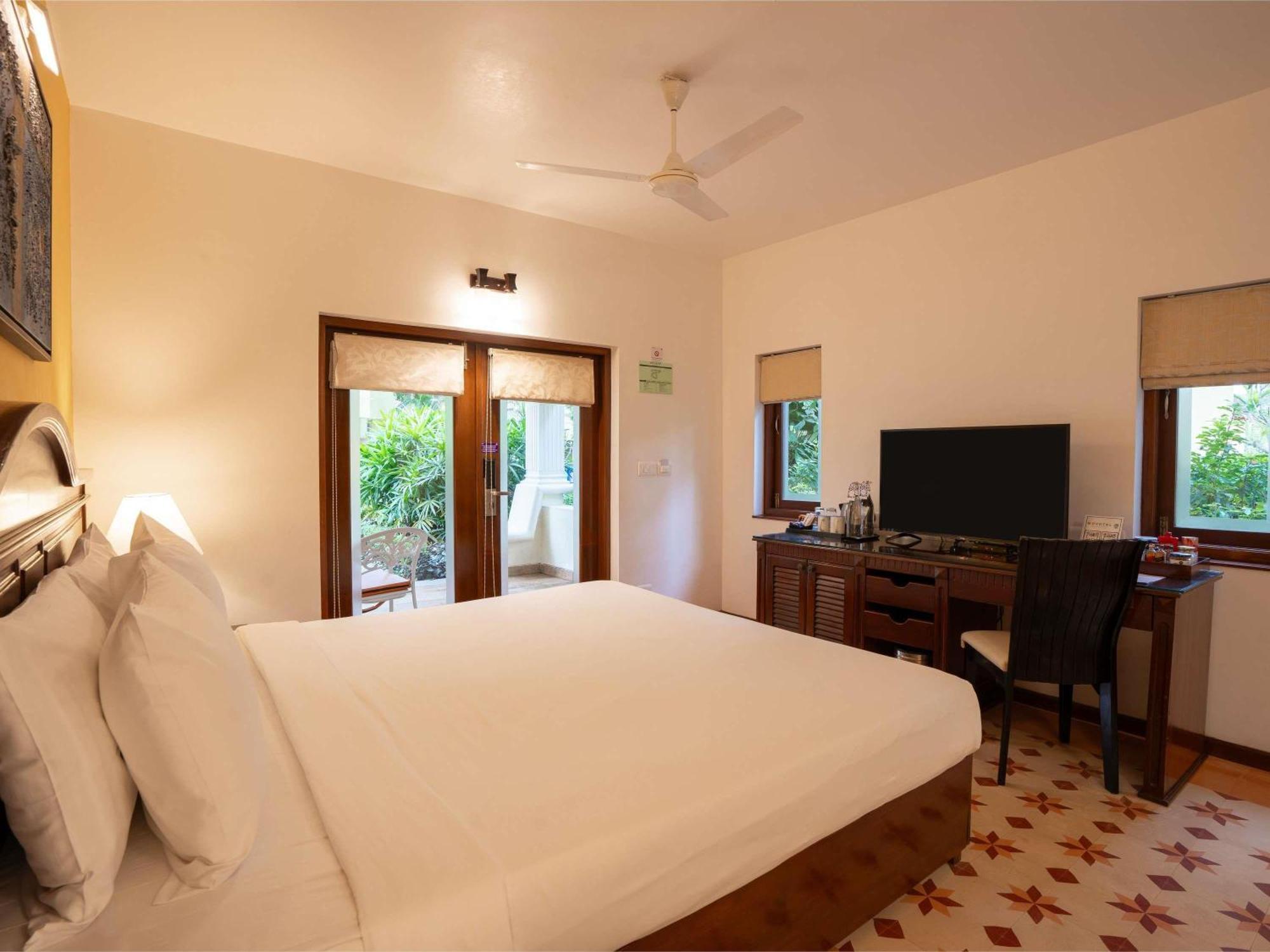 Novotel Goa Dona Sylvia Resort Cavelossim Exterior foto